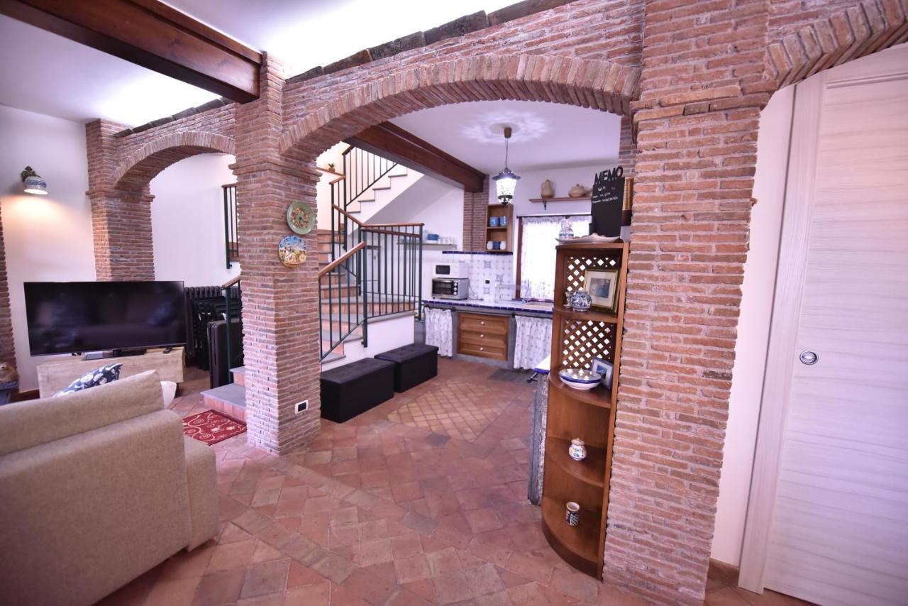 Villa Caterina, Alle Pendici Del Vulcano Etna Виагранде Екстериор снимка