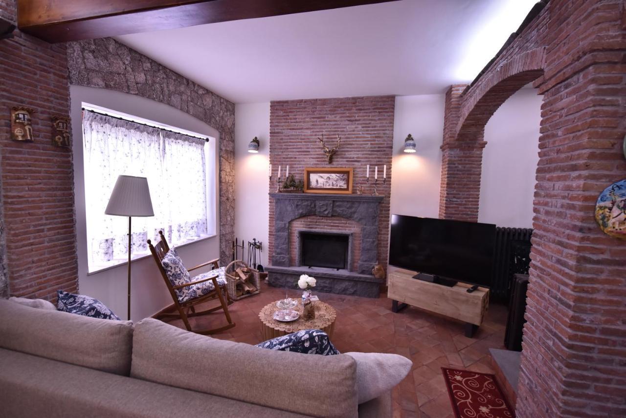 Villa Caterina, Alle Pendici Del Vulcano Etna Виагранде Екстериор снимка