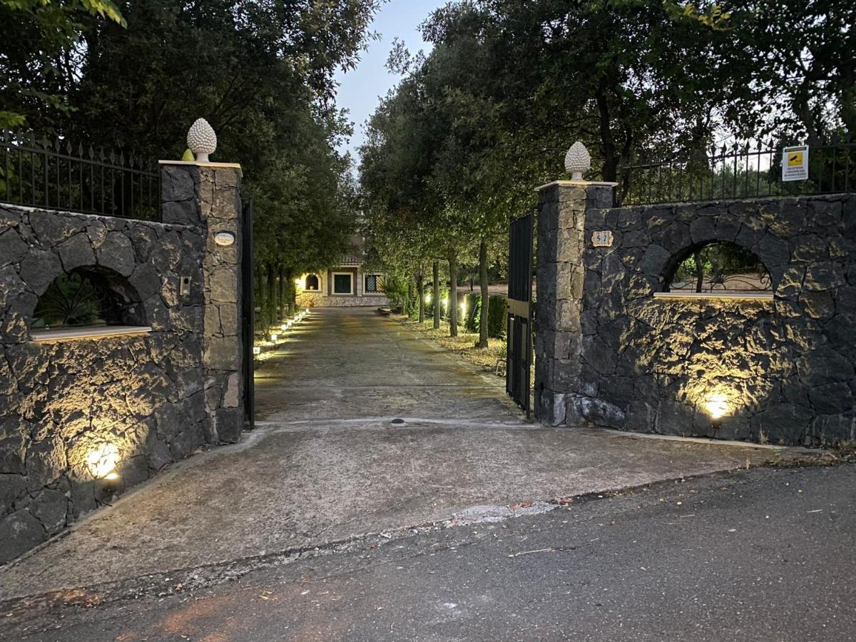 Villa Caterina, Alle Pendici Del Vulcano Etna Виагранде Екстериор снимка